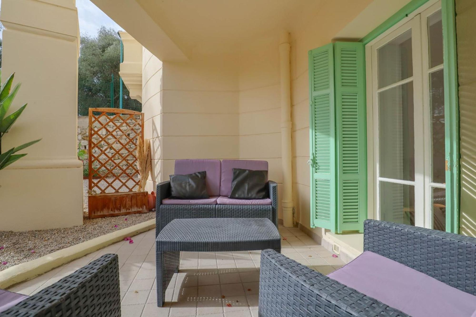 "Le Garavan Palace" Idyllique, Proche Gare Et Plage ม็องตง ภายนอก รูปภาพ